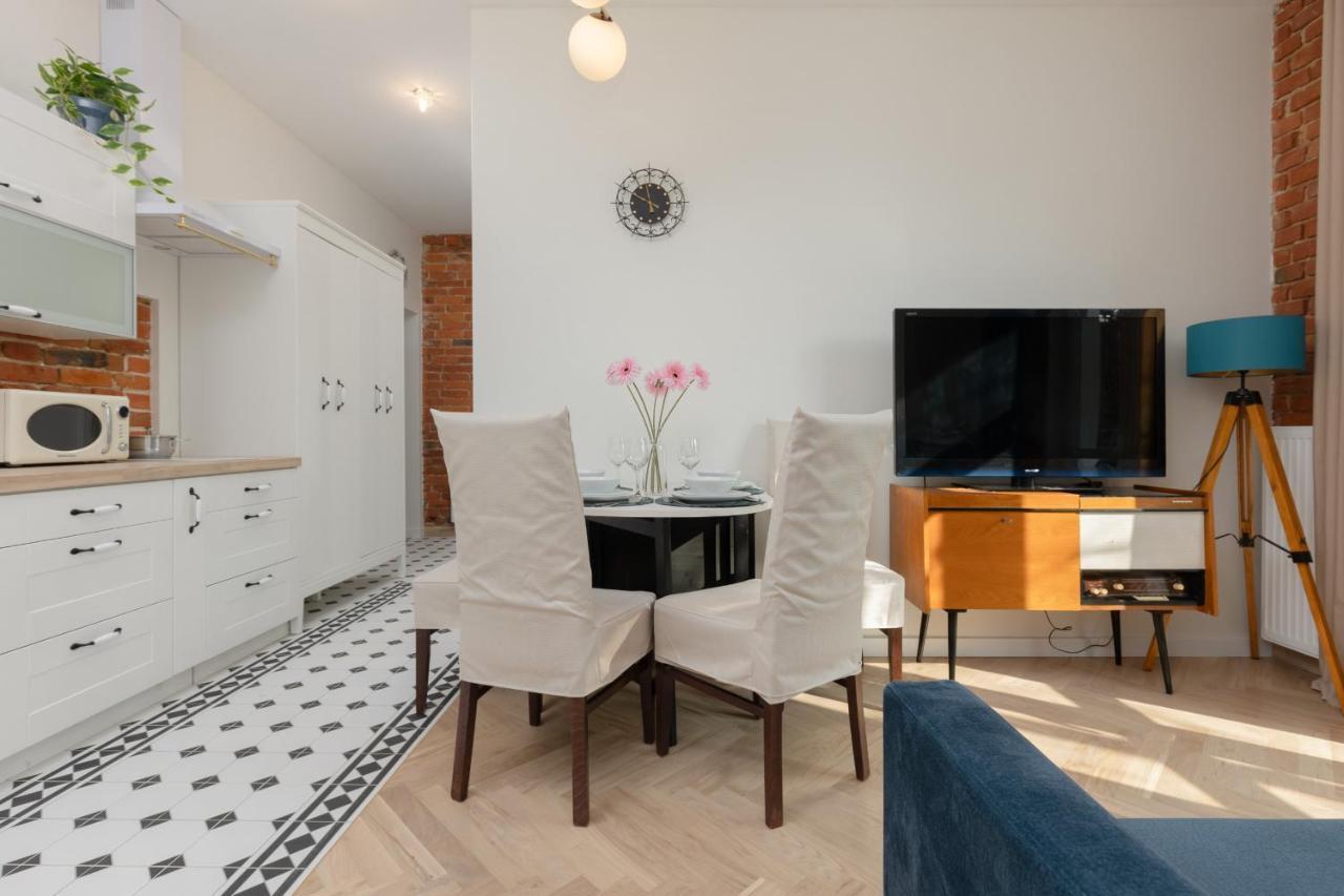 Warsaw Pruszkow Park View Comfortable Apartments By Noclegi Renters Exterior foto